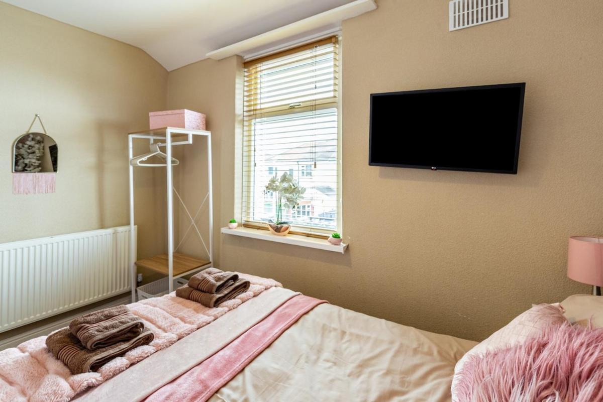 Holiday home Ocean Hot Tub - Sleeps 11 *